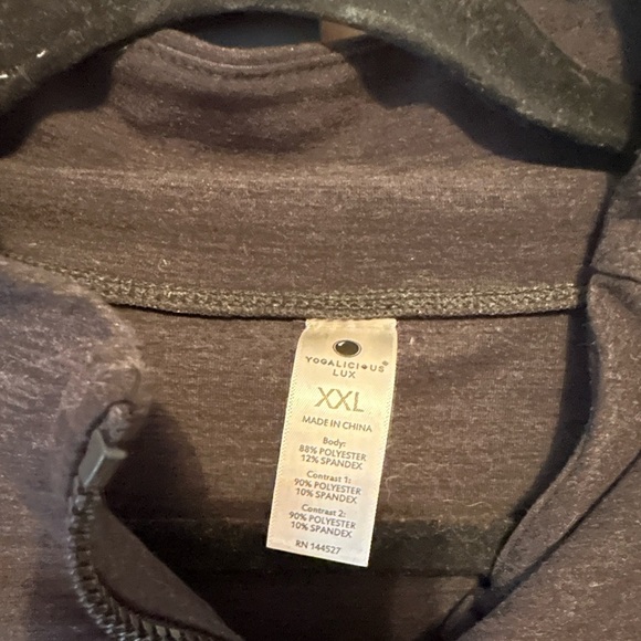 Yogalicious Black Bomber Jacket Versatile Zip-Up - Picture 2 of 3